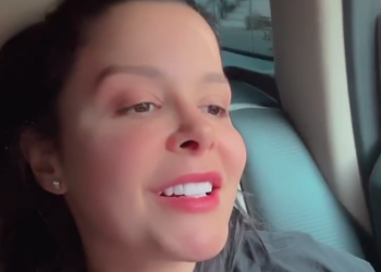 Cantora Maraisa registra momentos em Poços de Caldas