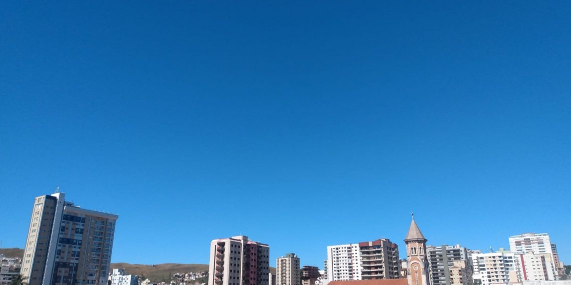 Alerta de baixa umidade é emitido para Poços de Caldas