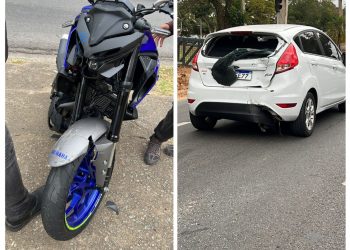 Homem fica ferido em acidente entre carro e moto em Poços de Caldas