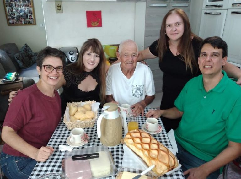 Amizade entre turista e catador de recicláveis de Poços de Caldas é destaque no Globo Repórter