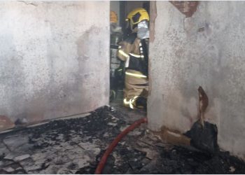 Residência fica completamente destruída após incêndio em Poços de Caldas