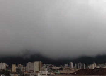 Alerta amarelo de acumulado de chuva é emitido para Poços