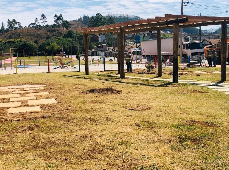 Área de lazer é inaugurada na zona sul de Poços