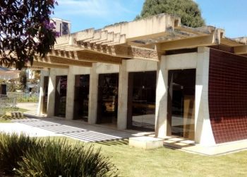 Confira o que abre e fecha na administração municipal nesta quinta em Poços