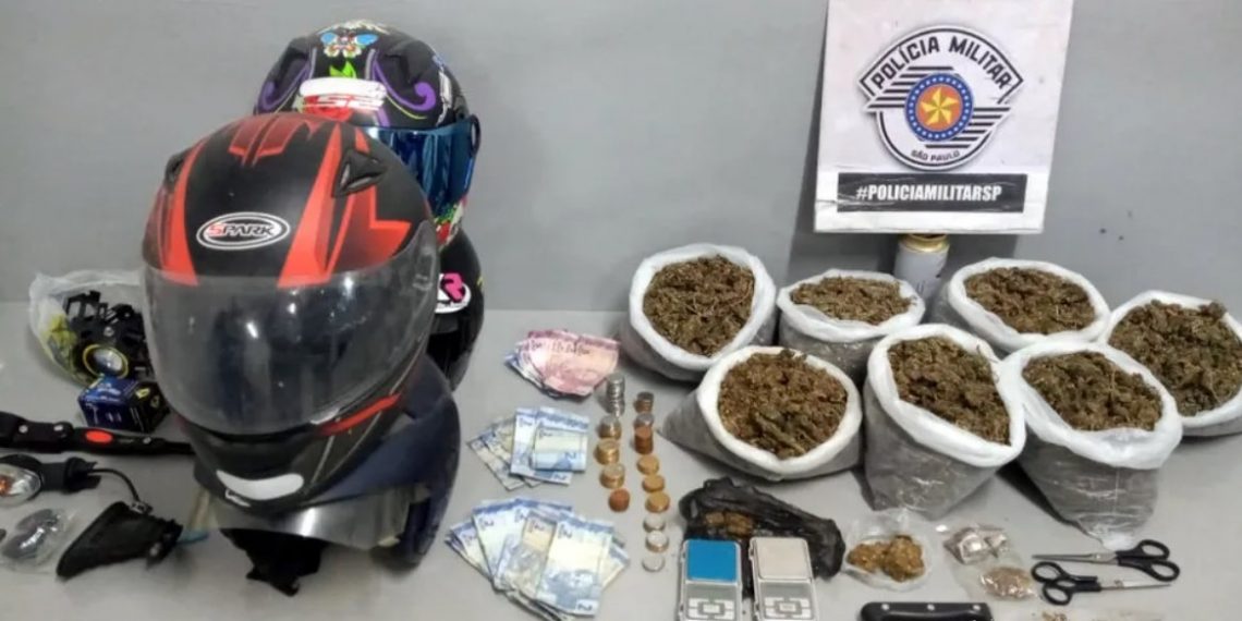 Casal é preso em São João por tráfico de drogas e receptação de veículo