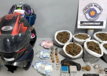 Casal é preso em São João por tráfico de drogas e receptação de veículo