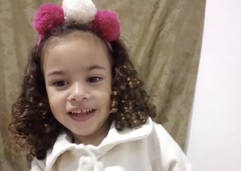 Menina de 3 anos, moradora de Poços de Caldas, precisa de doador de fígado