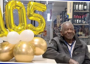 Idoso comemora 105 anos de idade no local de trabalho no Sul de Minas