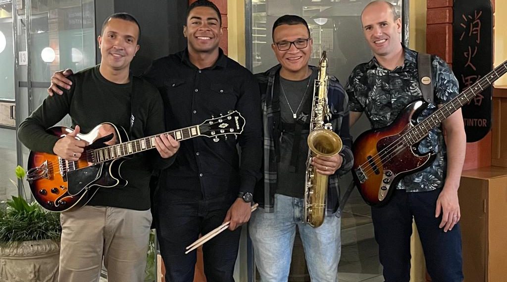 Grupo 4&Jazz se apresenta no Festival de Inverno de Poços de Caldas com show de música instrumental