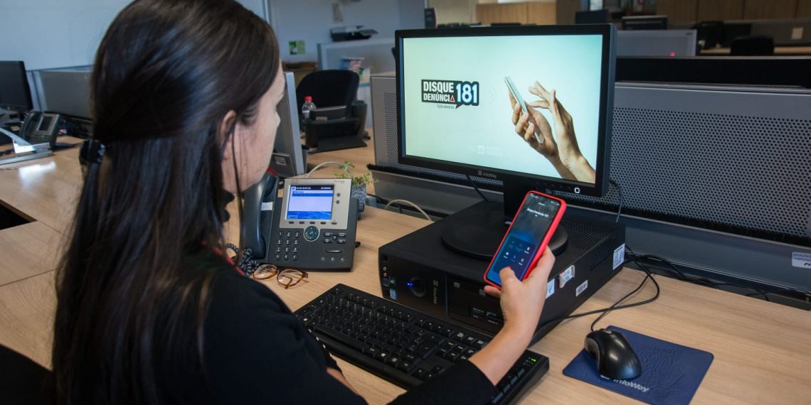 Disque Denúncia atinge marca de mais de um milhão de denúncias recebidas