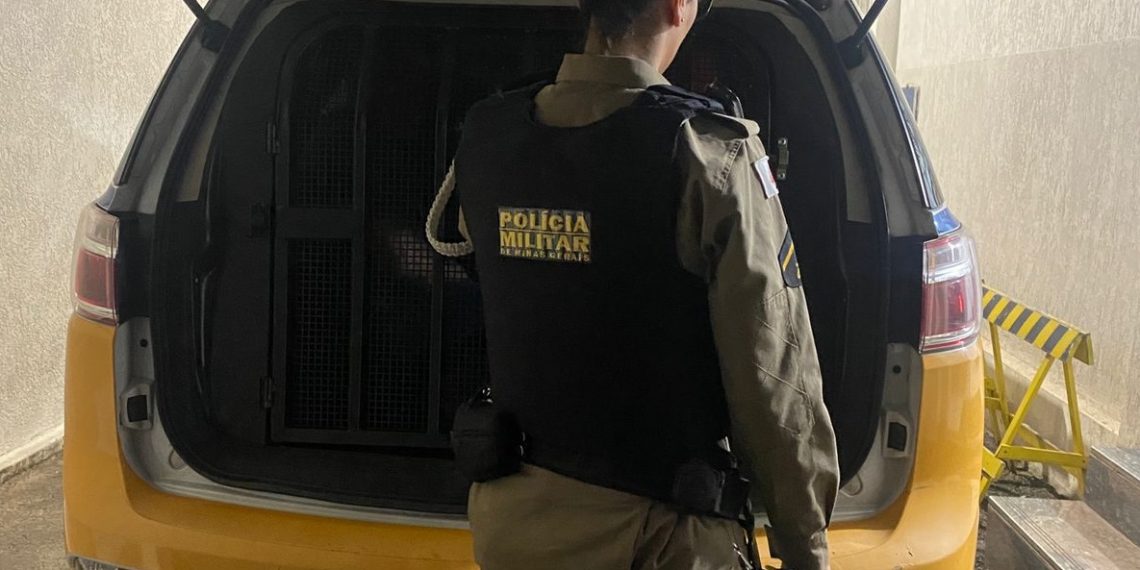 Polícia Militar Rodoviária captura foragido durante fiscalização em Poços de Caldas