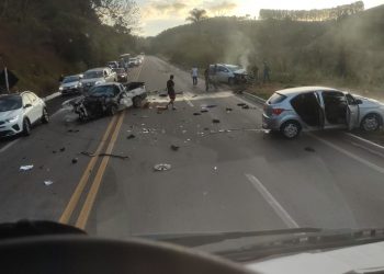 Ultrapassagem proibida provocou grave acidente em Poços, afirma PRF