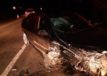 Acidente entre dois carros deixa uma pessoa ferida na BR-459 em Caldas