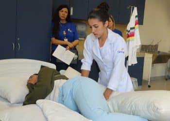 Aluna do curso Técnico em Enfermagem do Senac de Poços de Caldas representará Minas em competição nacional