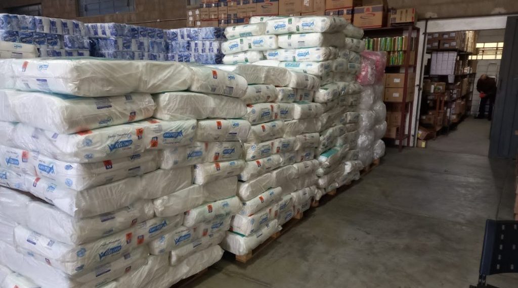 Distribuição de fraldas geriátricas passa a ser realizada nas Unidades de Saúde em Poços