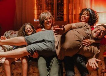 Cine Marquise Ultravisão: Comédia “Um Dia Cinco Estrelas” com Nany People estreia em Poços nesta quinta