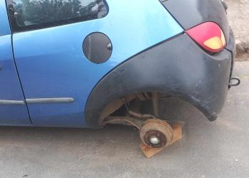 Carros têm rodas furtadas em plena luz do dia em Poços de Caldas