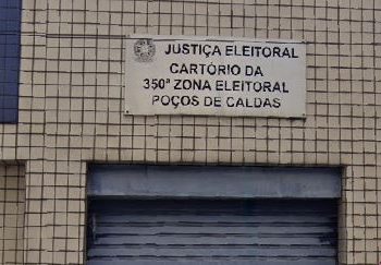 Cartórios eleitorais e central de atendimento passam a atender em novo horário em Poços de Caldas
