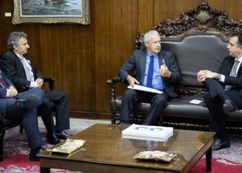 AMIRT encontra com os senadores em Brasília para apresentar as demandas do setor de radiodifusão