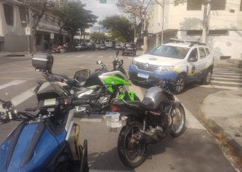 Adolescente é apreendido com motocicleta em Poços de Caldas