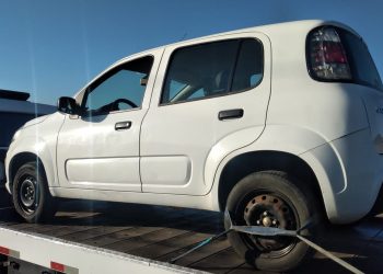 Mulher é presa por receptação após ser flagrada com carro roubado em Poços de Caldas