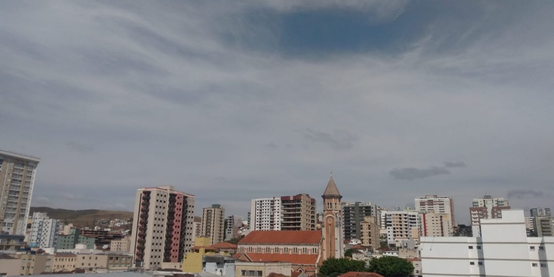 INMET emite alerta de tempestade para Poços de Caldas