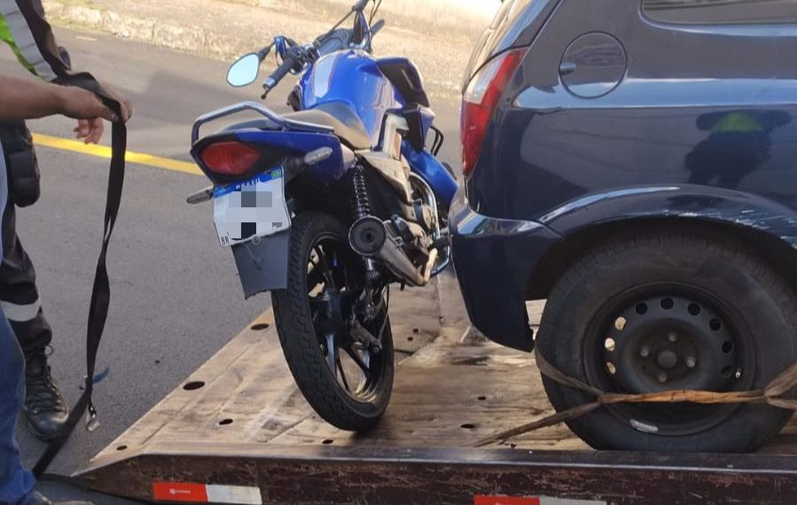 Condutor flagrado empinando moto pela 15ª vez tem veículo apreendido pelo Demutran em Poços de Caldas