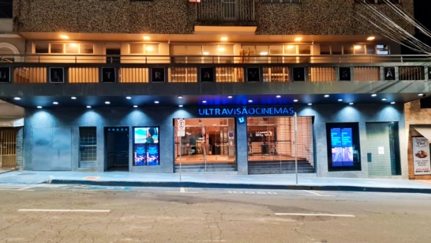Cine Marquise Ultravisão: MEGATUBARÃO 2 estreia nesta quinta