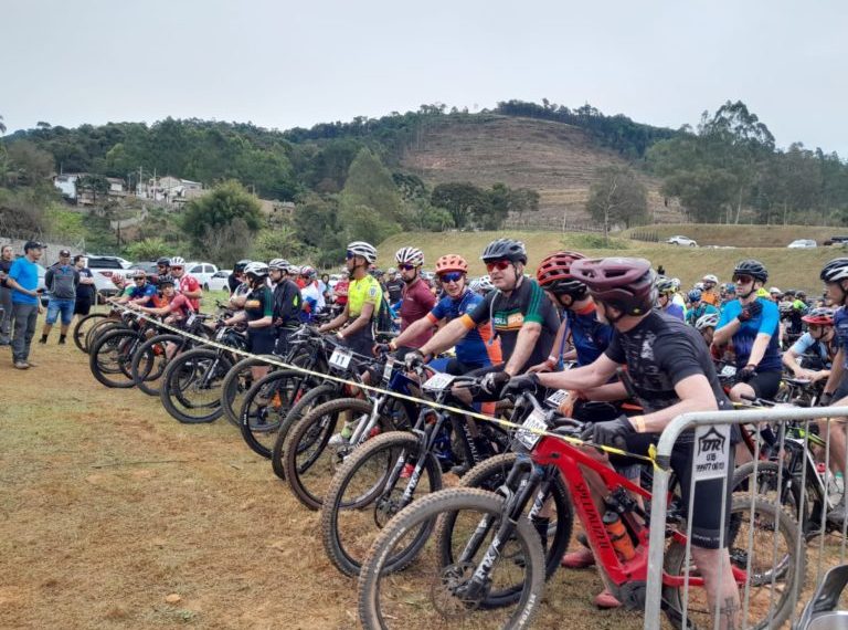 Banco de Alimentos recebe 489 kg de gêneros alimentícios arrecadados durante a Rota do Vulcão