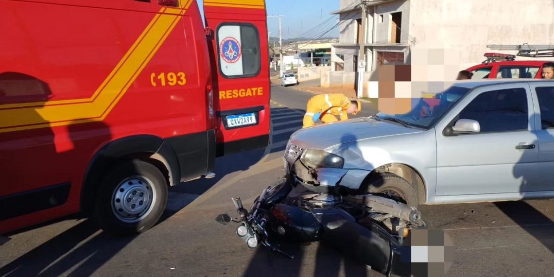 Acidentes deixam dois motociclistas feridos em Guaxupé