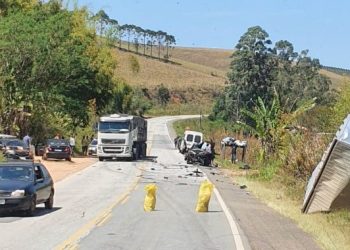 Acidente deixa três pessoas mortas na MG-179