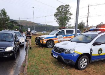 Operação da GCM e PMR resulta em veículos removidos e flagrante de condutores inabilitados
