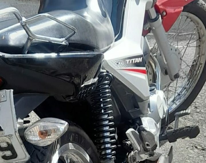 Motocicleta furtada é recuperada pela PM em Poços de Caldas