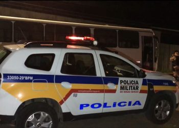 Motorista surpreende suspeito que tentava furtar ônibus em Poços de Caldas