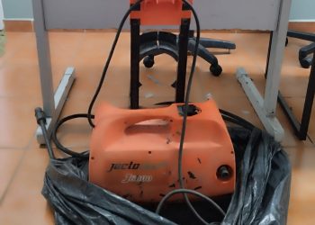 Homem é preso após furto no centro de Poços