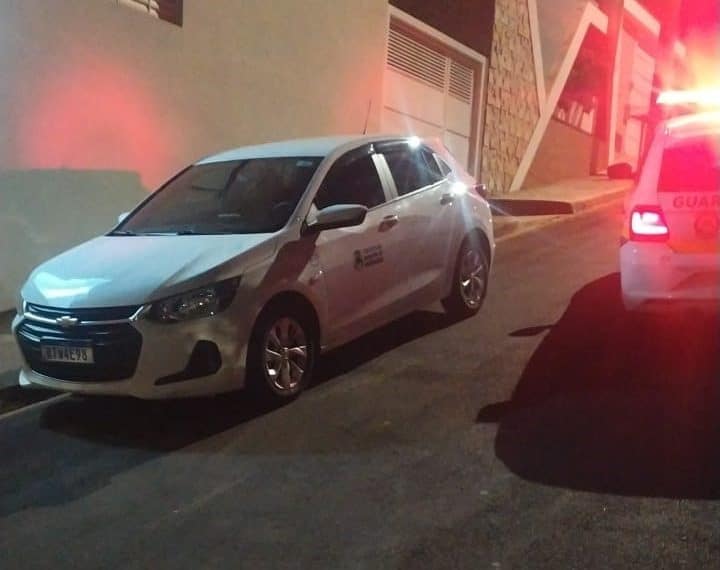 Homem furta carro oficial da Prefeitura de Andradas