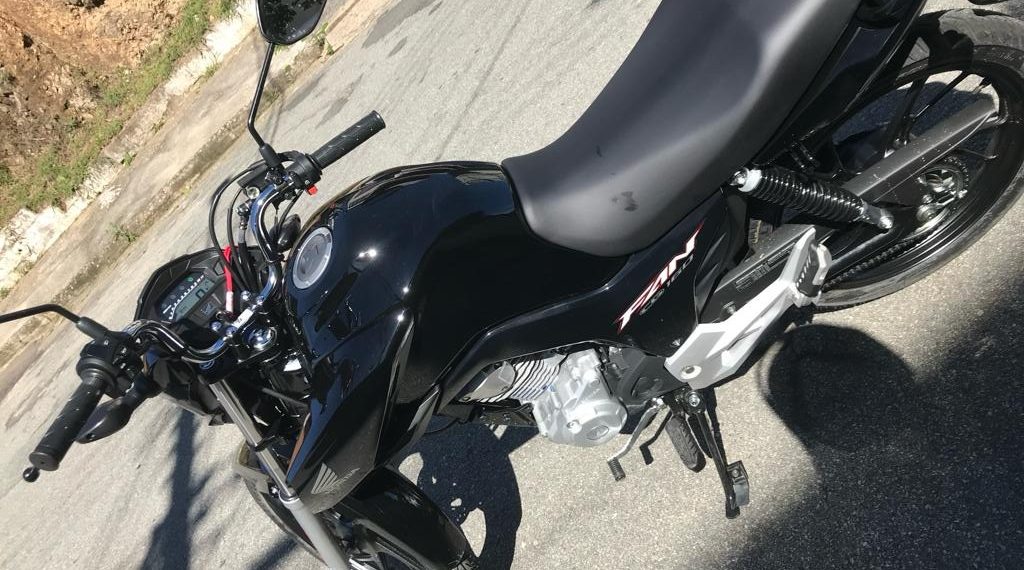 Trabalhadora tem moto furtada em Poços de Caldas