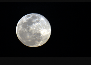 Eclipse parcial da Lua será neste sábado pode ser visto pela internet