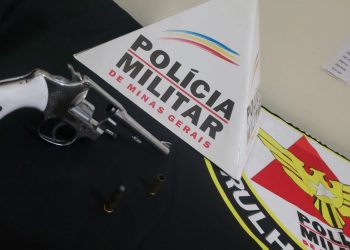Homem é preso por porte ilegal de arma e revólver apreendido em Poços de Caldas
