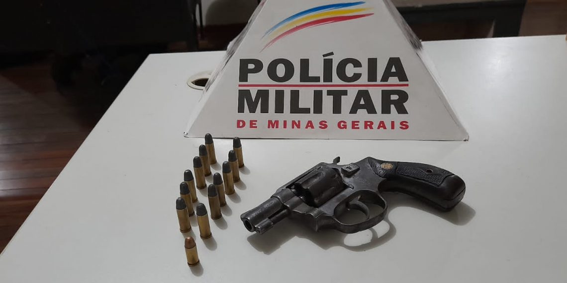 Irmãos são presos pela Polícia Militar após disparo de arma de fogo em Poços de Caldas
