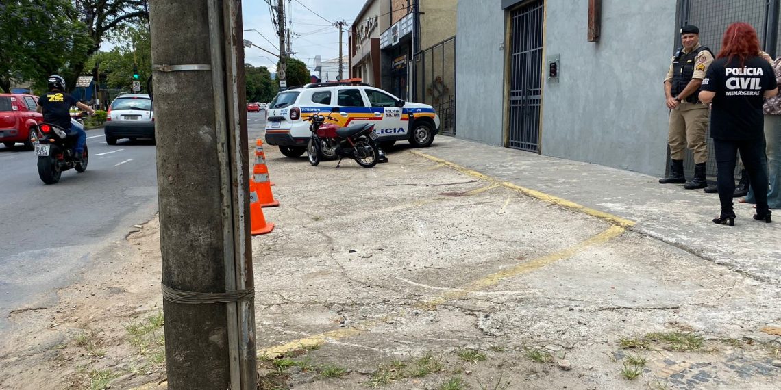 Jovem fica ferido em acidente grave em Poços de Caldas