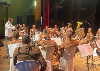 Banda de música da PM fará apresentação natalina no sábado (2)