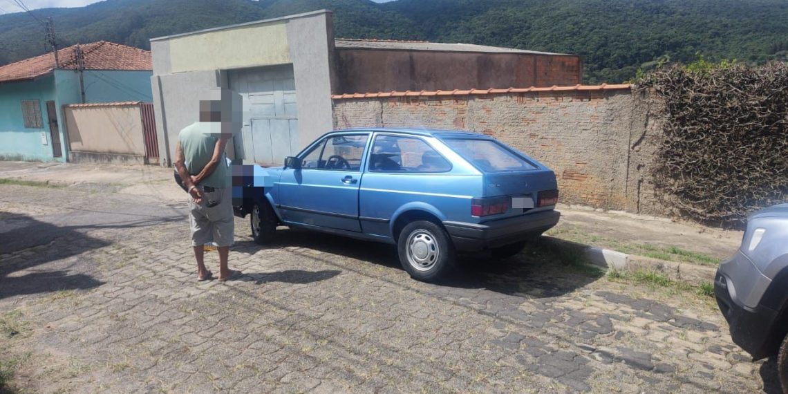 Suspeito furta carro e arma particular de PM em Poços de Caldas; veículo foi encontrado
