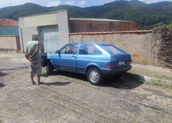 Suspeito furta carro e arma particular de PM em Poços de Caldas; veículo foi encontrado