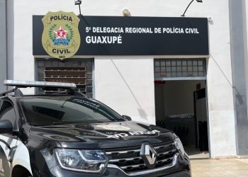 VÍDEO: Mulher de 32 anos é presa por tráfico de drogas em Guaxupé