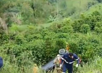 URGENTE| Condutora morre após ter carro atingido por caminhão em Poços de Caldas