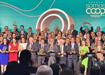 Unimed Poços celebra 32 Anos com conquista no Prêmio SomosCoop Excelência em Gestão