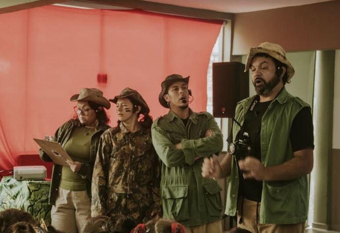 Espetáculo instiga crianças a observar a natureza