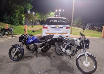 PM apreende uma moto furtada e outra adulterada em Poços de Caldas