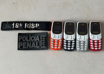 Mulher é presa ao tentar entrar com celulares em presídio do Sul de Minas